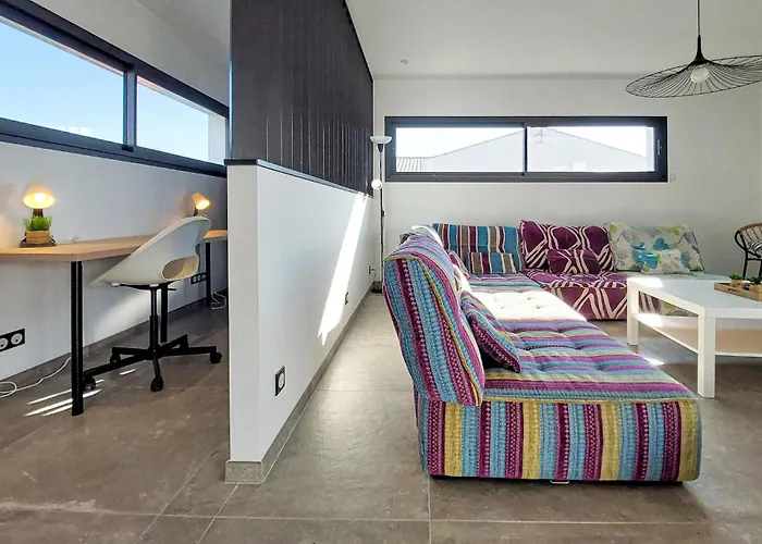 Piscine Interieure 鲁瓦扬