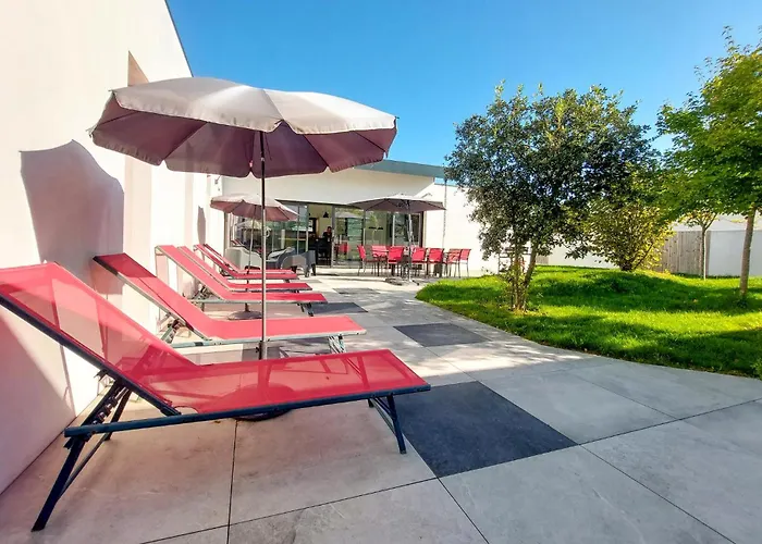 度假居 Piscine Interieure