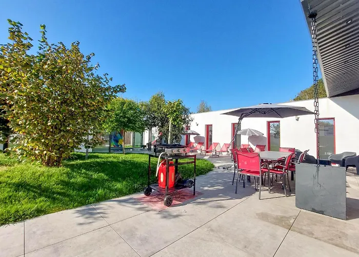 度假居 Piscine Interieure 鲁瓦扬