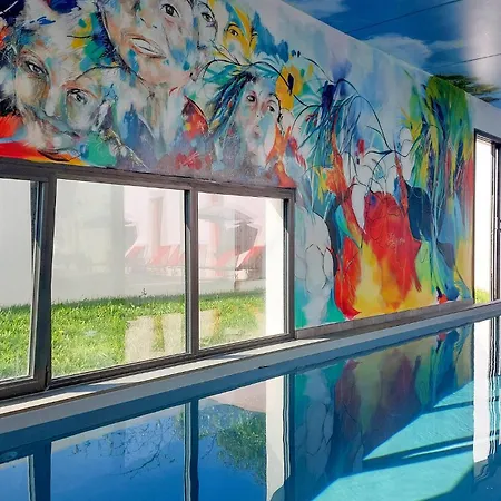 Holiday home Piscine Interieure