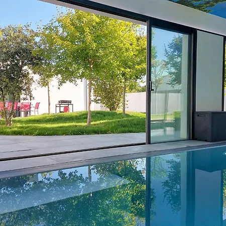 Сasa de vacaciones Piscine Interieure Royan