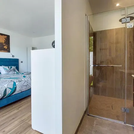 Piscine Interieure Holiday home *