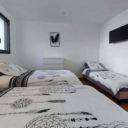 Holiday home Piscine Interieure